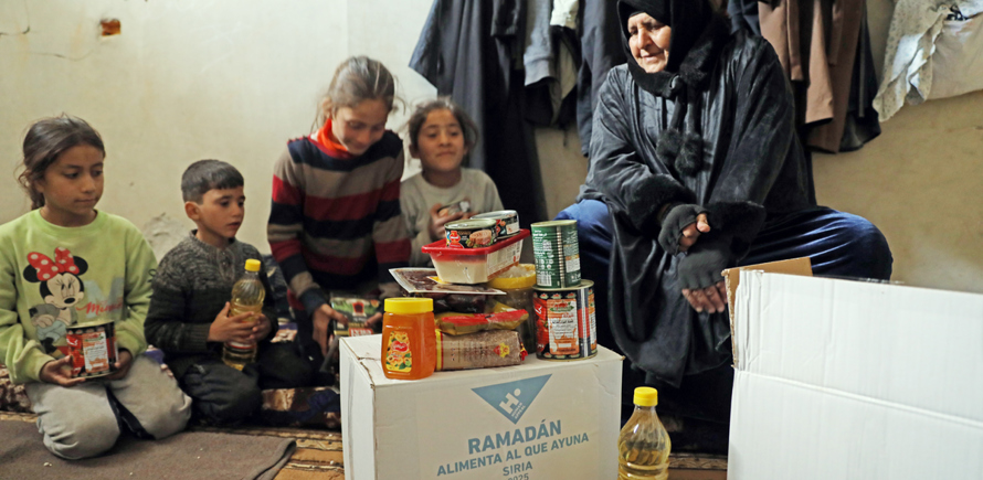 Fondo Alimenta al que ayuna - packs de alimentos