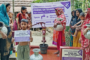 Fondo Pozo agua potable en Bangladesh
