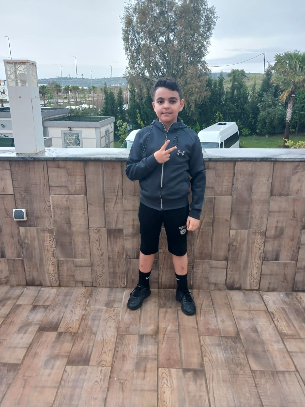 Yatimi - Human Appeal - Rida