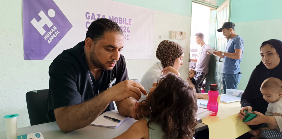 Clínica móvil en Gaza