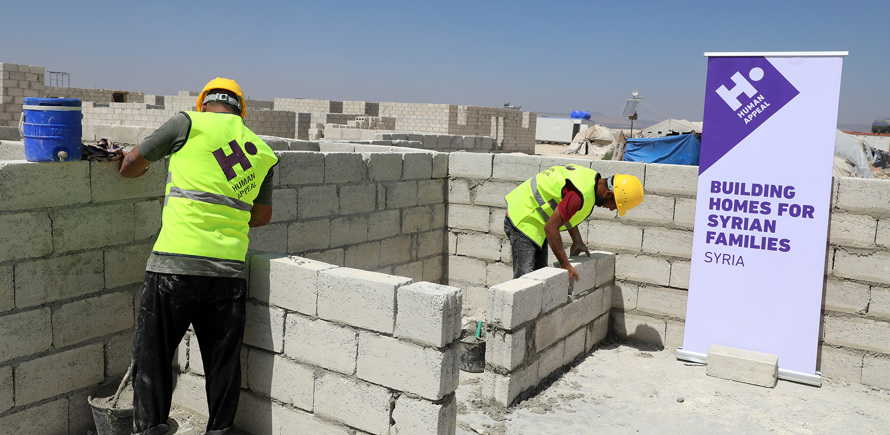 Dona una casa de obra en Siria