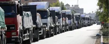 Un convoy de ayuda de 83 camiones se dirige a Gaza
