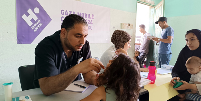 Clínica móvil en Gaza - Atención médica a personas desplazadas